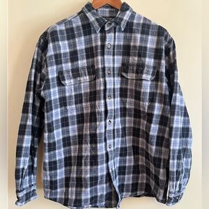 Carhartt Men’s Heavy Blue and Black Button Up Flannel Size Large 100% Cotton